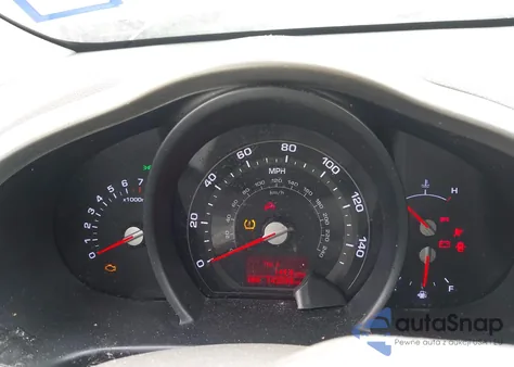 2011 Kia Sportage z USA, uszkodzony, nr VIN KNDPB3A24B7020580